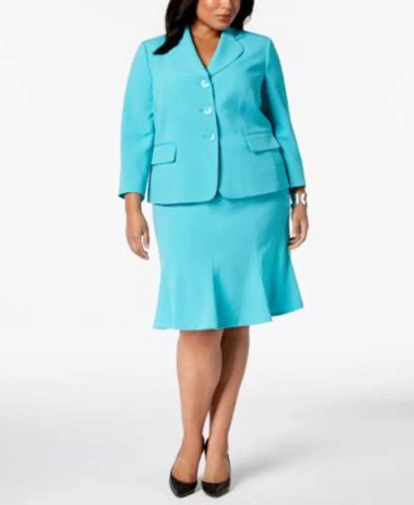 Bedre social utilfredsstillende Le Suit Plus Three-Button Flared Skirt Suit | Connecticut Post Mall