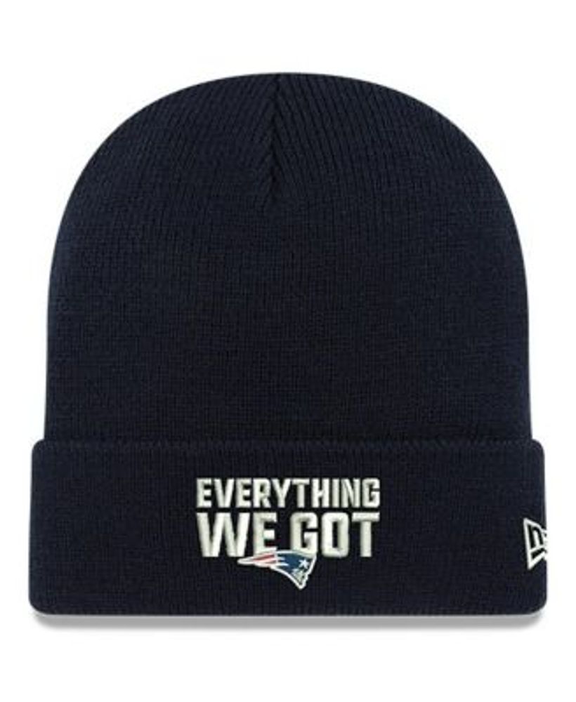 Men's New Era Navy New England Patriots 2022 Sideline Cuffed Pom Knit Hat