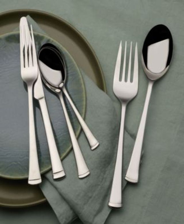 Victor 46 Piece Flatware Set