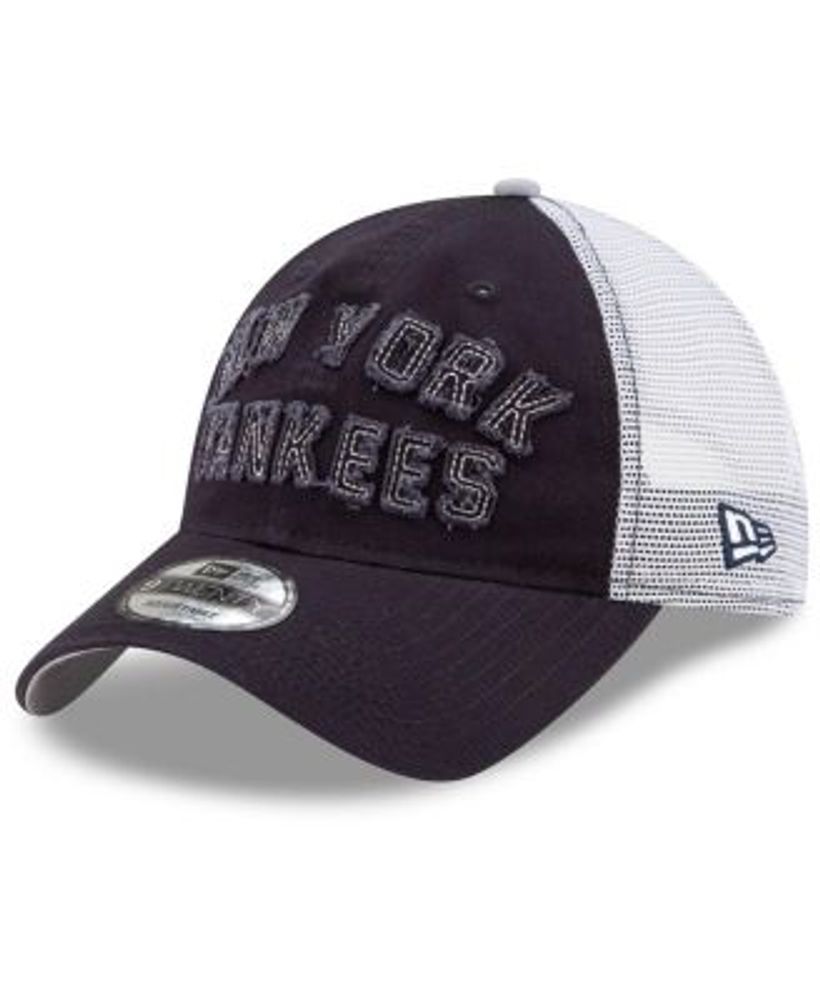 47 Navy/White New York Yankees Spring Training Burgess Trucker Adjustable Hat