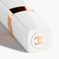 CHANEL Hydrating Beautifying Tinted Lip Balm Buildable Colour