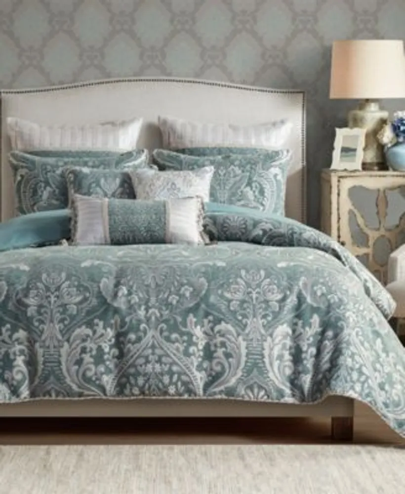 Madison Park Grace Geometric Jacquard Comforter Set - King