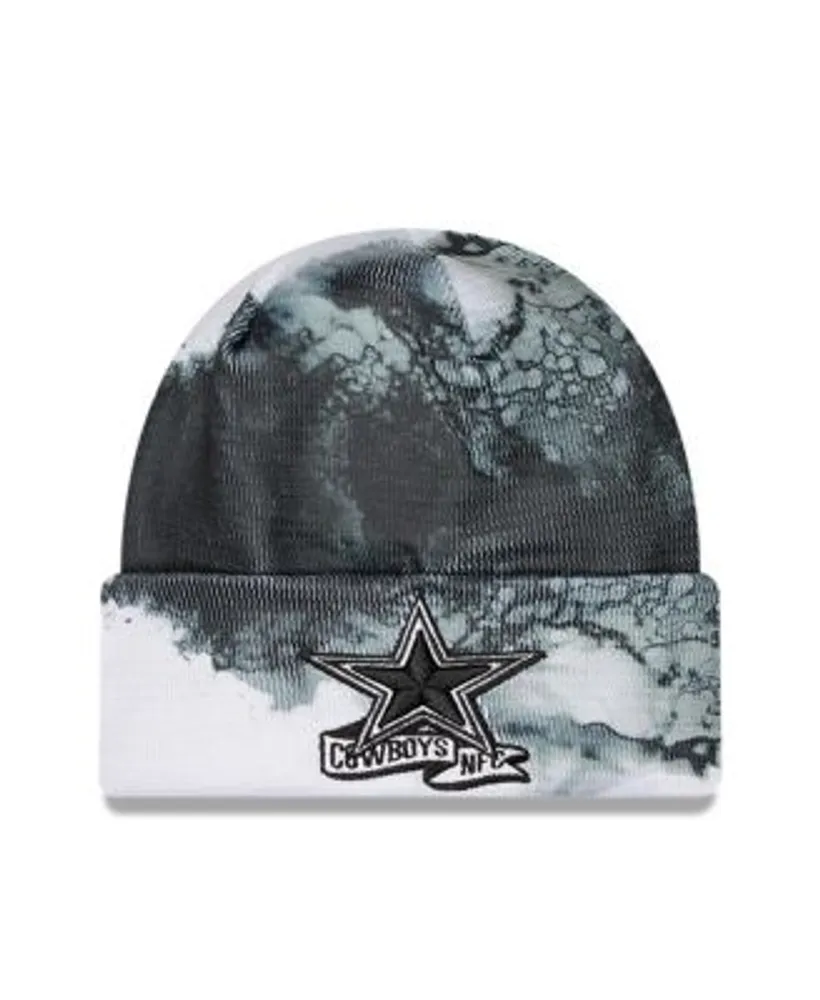 New Era Black/White Dallas Cowboys 2022 Sideline Cuffed Pom Knit Hat