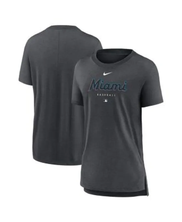 Nike Braves Next Up Raglan 3/4-Sleeve T-Shirt - Women's