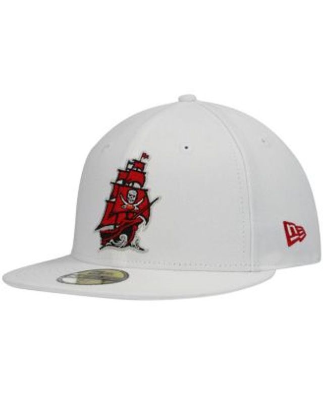 New Era Men's White Tampa Bay Buccaneers Omaha Alternate Logo