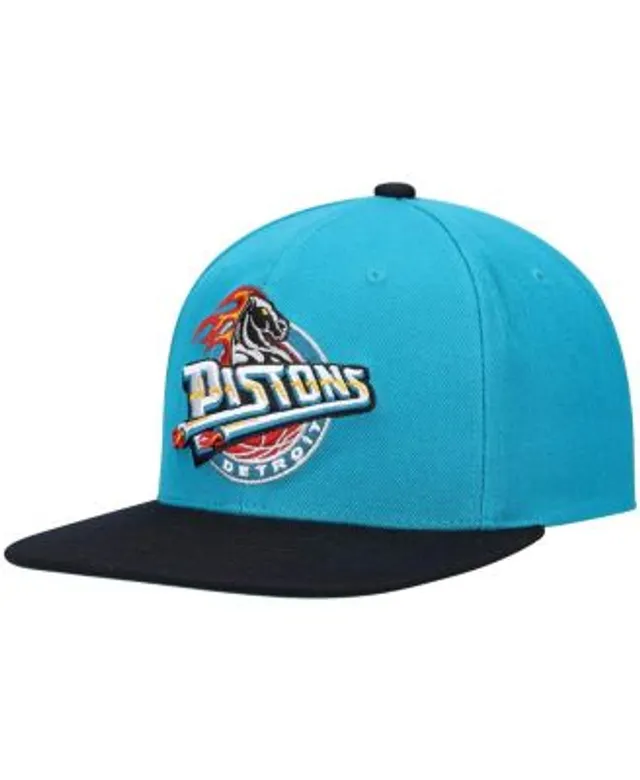 Mitchell & Ness - Detroit Pistons, Men's Fashion, Watches