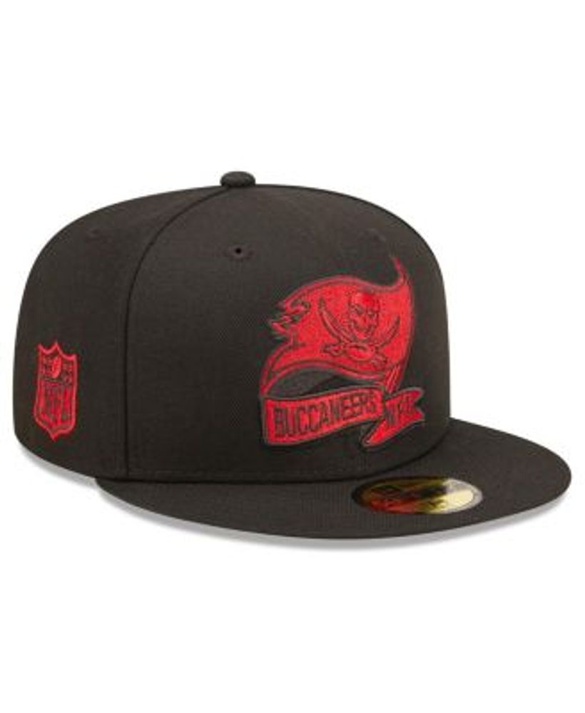 Tampa Bay Buccaneers New Era 2022 Sideline 59FIFTY Fitted Hat