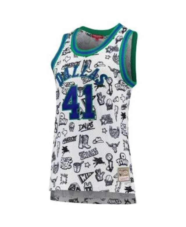 Men's Mitchell & Ness Dirk Nowitzki White Dallas Mavericks 1998-99 Hardwood Classics Doodle Swingman Jersey