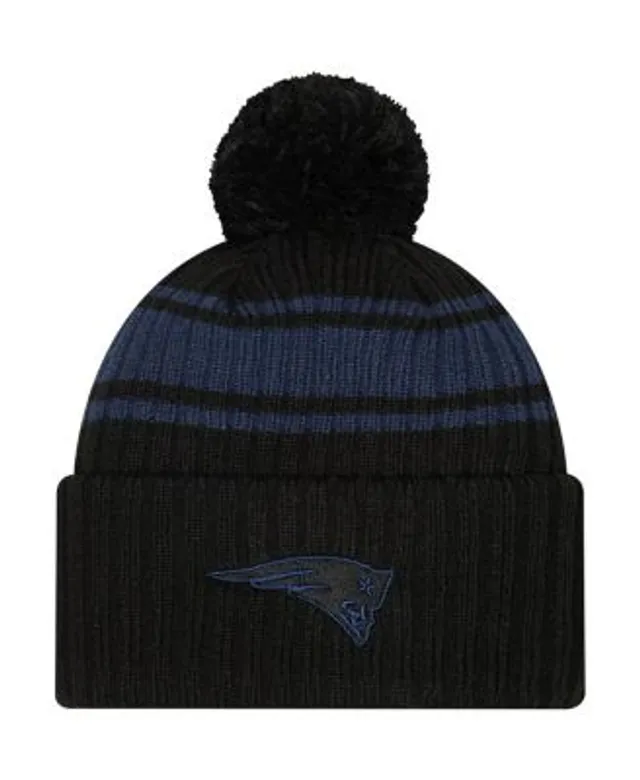 New Era Black/White Dallas Cowboys 2022 Sideline Cuffed Pom Knit Hat