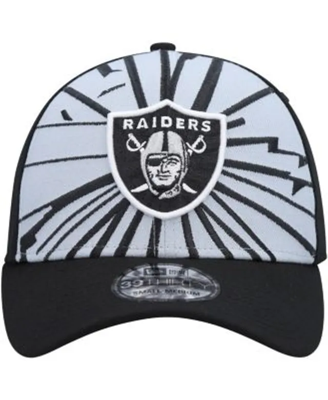 : New Era Men's Heathered Gray/Black Las Vegas Raiders 2022  Sideline 39THIRTY Historic Flex Hat : Sports & Outdoors