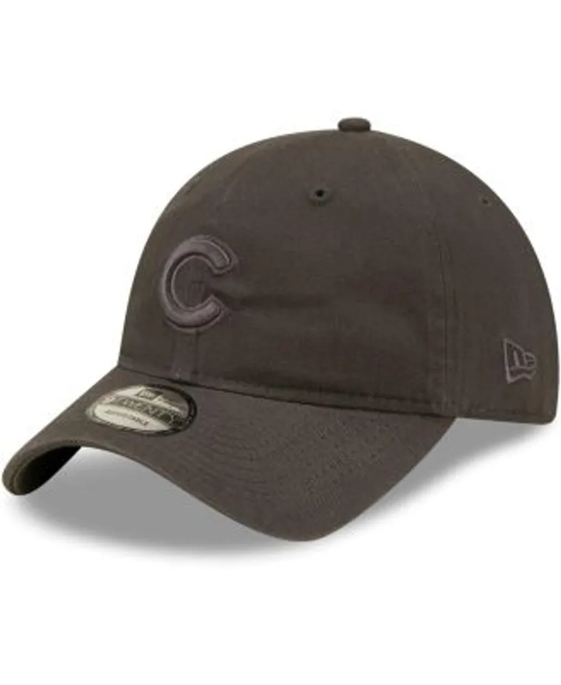 Chicago Cubs New Era Black On Black Core Classic 2.0 9TWENTY