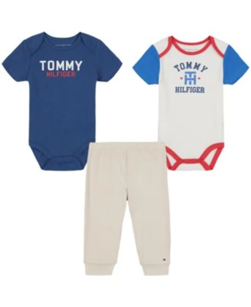 champignon Kemiker Modig Tommy Hilfiger Baby Boys Colorblock Logo Bodysuits and Jogger Pants, 3  Piece Set | The Shops at Willow Bend