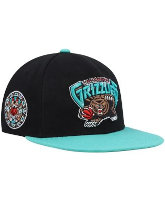 Detroit Pistons Mitchell & Ness Hardwood Classics Script 2.0 Snapback Hat -  Black