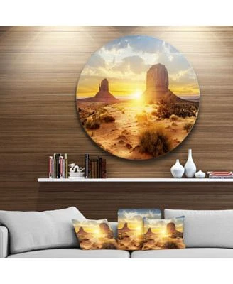 Designart 'Monument Valley At Sunset' Landscape Round Circle Metal Wall Art