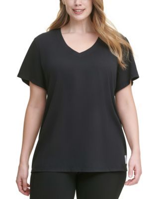Plus Logo Patch V-Neck T-Shirt