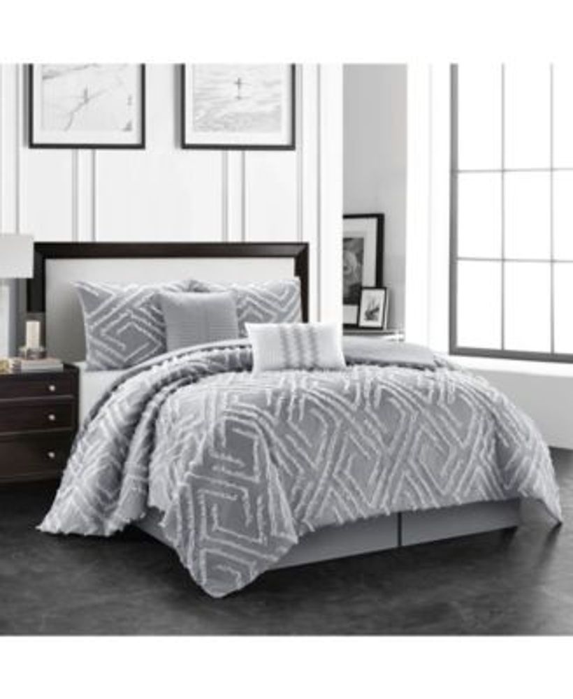 Nanshing Darla Comforter Set, King, 5-Piece | Fairlane Town Center