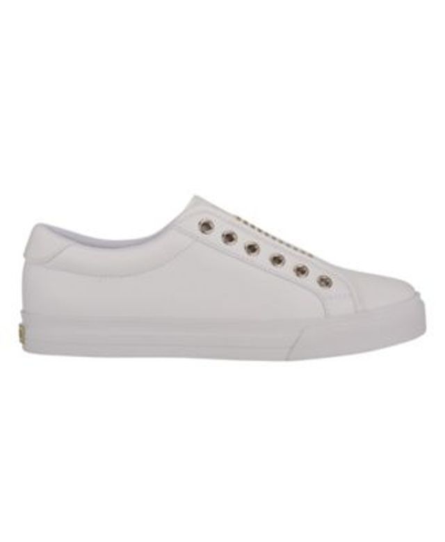 laven sneakers