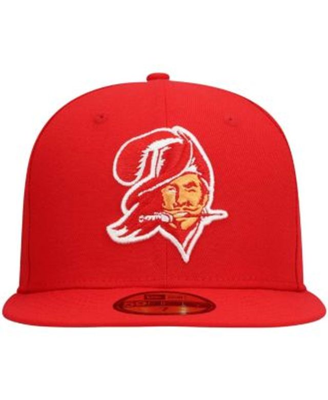 Men's New Era Black Tampa Bay Buccaneers Omaha Low Profile 59FIFTY Fitted Team Hat