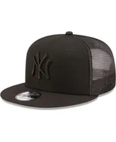 Men's New York Yankees New Era Blackout Trucker 9FIFTY Snapback Hat