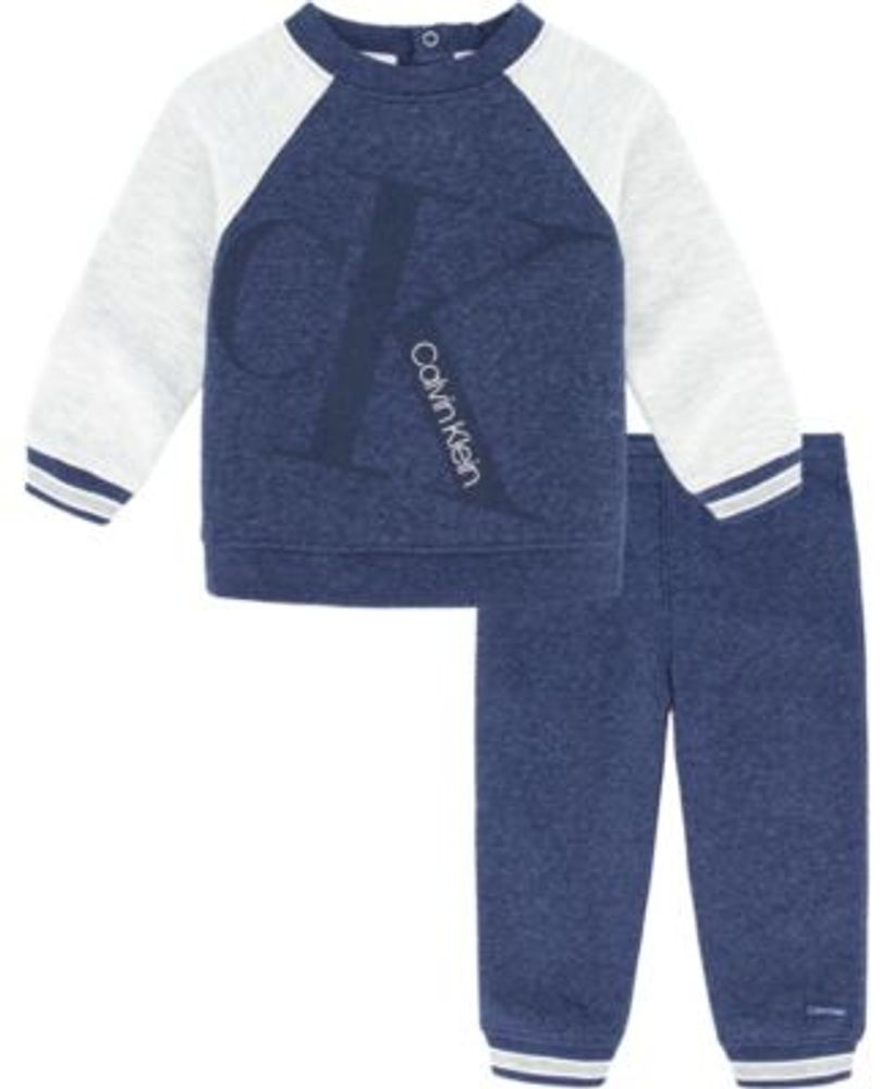 Calvin Klein Baby Boys Monogram Raglan Sweatshirt and Joggers Sweatsuit  Set, 2 Piece | Hawthorn Mall