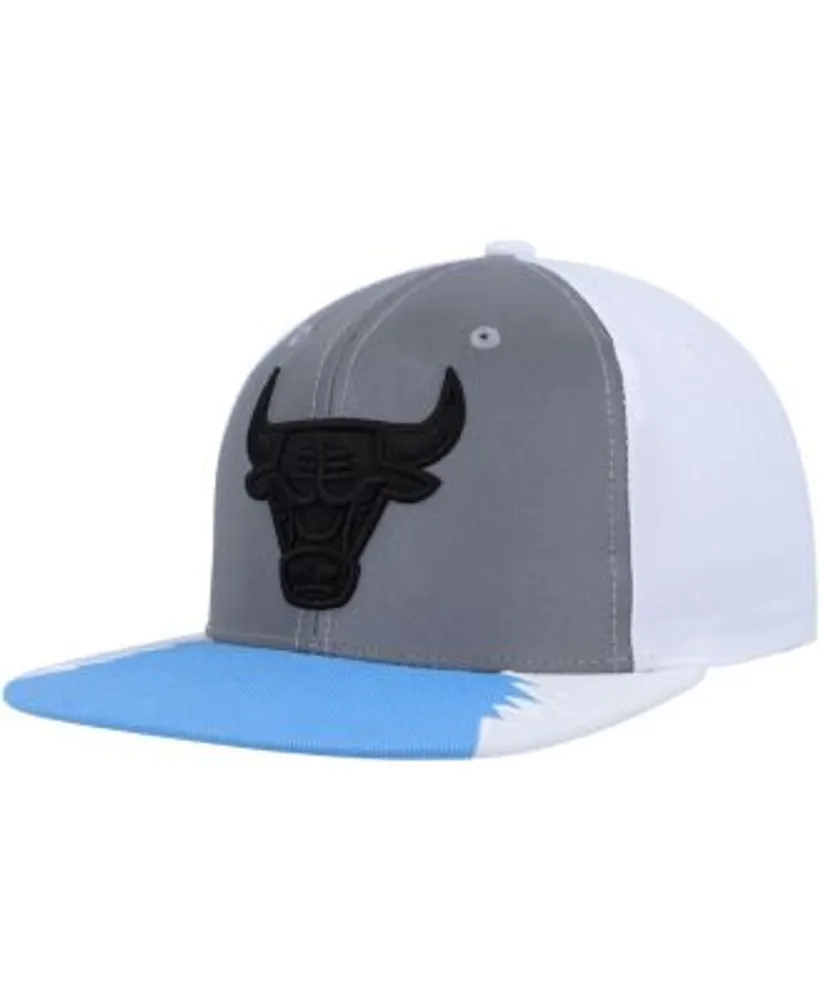 Mitchell & Ness Black Chicago Bulls NBA 75th Anniversary Snapback Hat