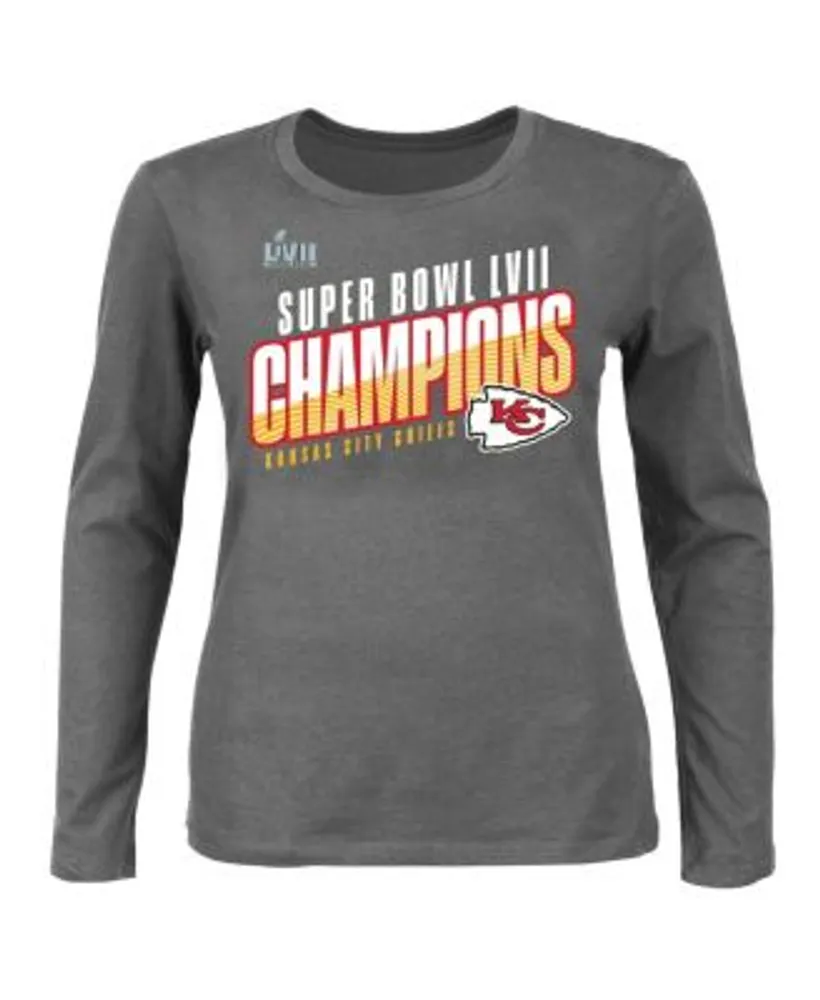 Men's Fanatics Branded Heather Charcoal Kansas City Chiefs Super Bowl LVII Champions Victory Formation Long Sleeve T-Shirt