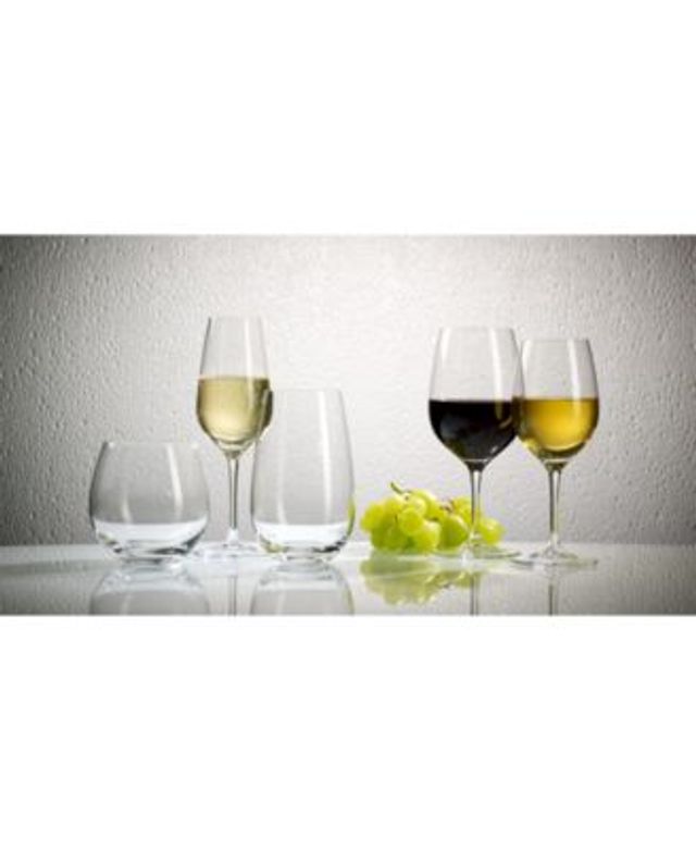 Oneida Set of 4 Mingle Wine Glasses