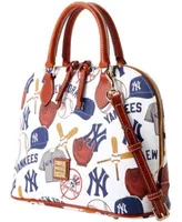 New York Yankees Game Day Outfit  Gameday outfit, Outfits, New york yankees  game