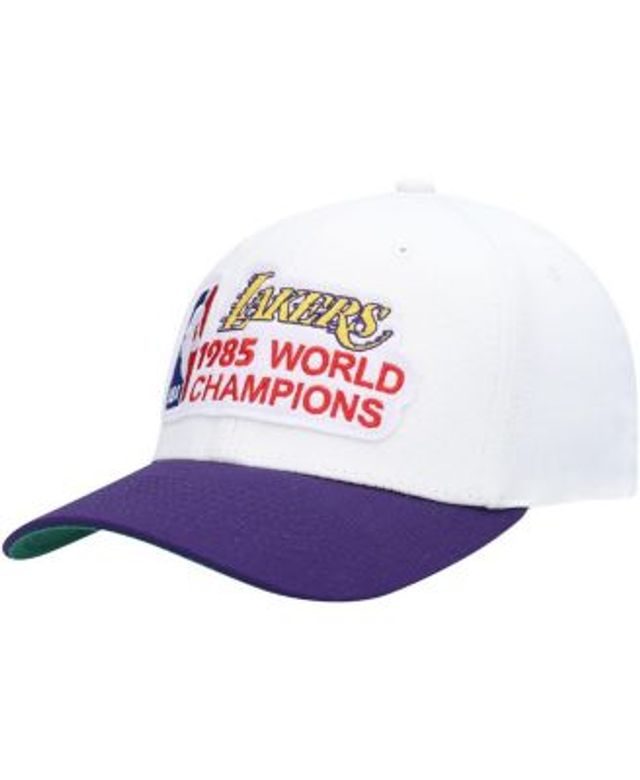 Washington Huskies '47 Four Stroke Clean Up Trucker Snapback Hat - Purple