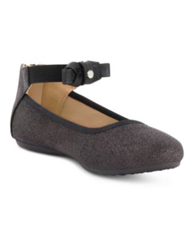 kenneth cole ballet flats