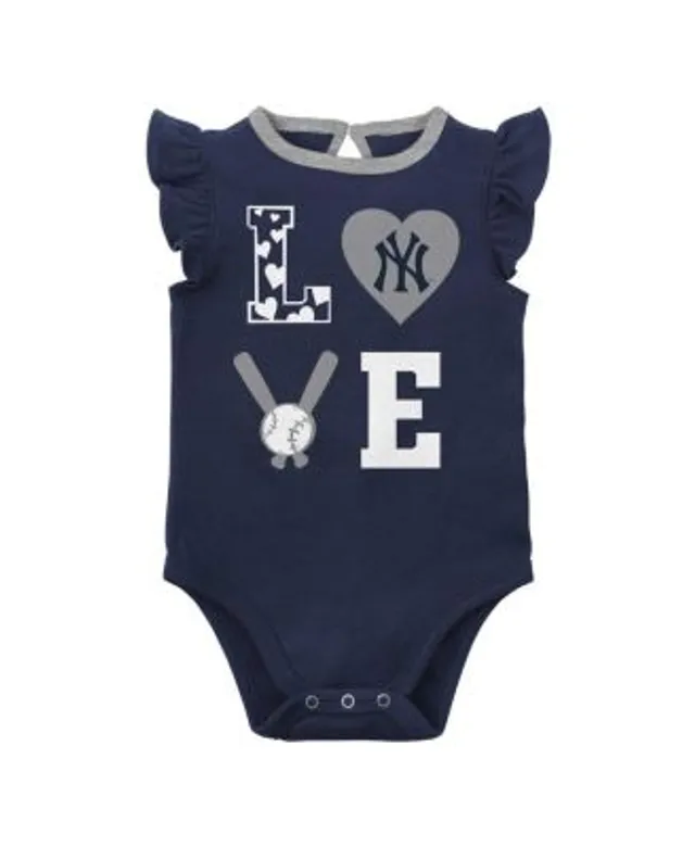 Newborn & Infant Heathered Gray St. Louis Cardinals Three-Piece Bodysuit  Bib & Bootie Set