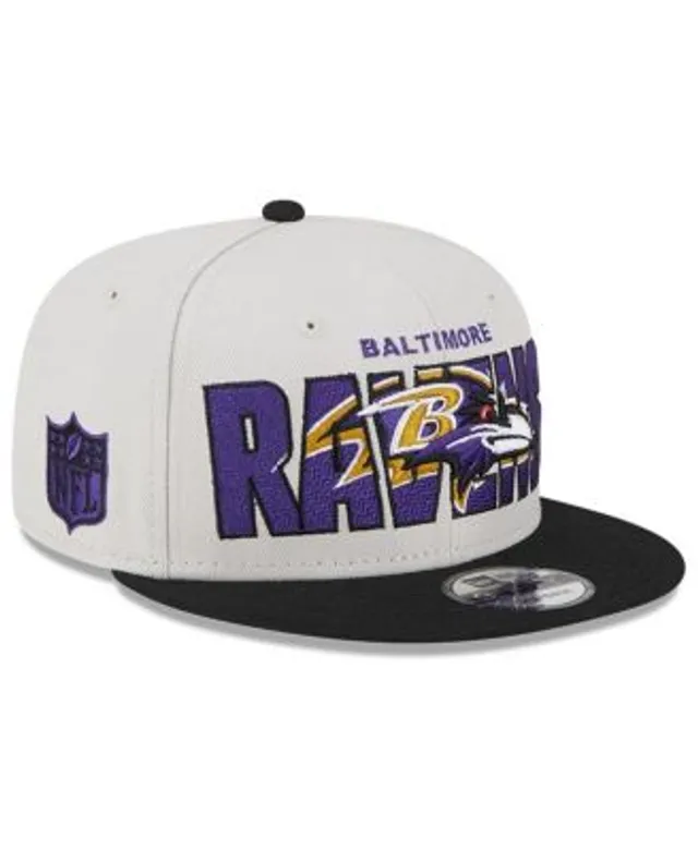 New Era Women's Baltimore Ravens 2023 Sideline White Knit Hat