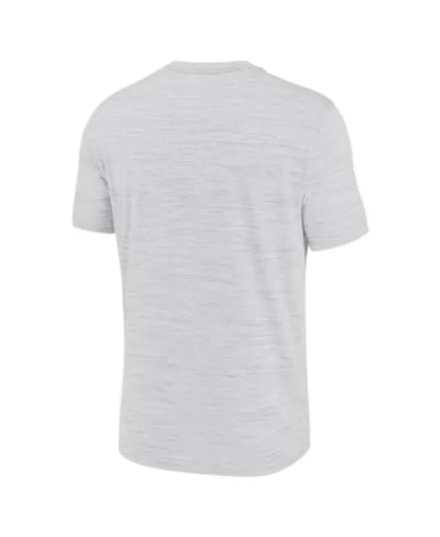 Nike Men's San Francisco Giants 2021 City Connect Graphic T-Shirt - White