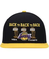Men's Chicago Bulls Mitchell & Ness Black Hardwood Classics 1997 NBA  Champions Snapback Hat