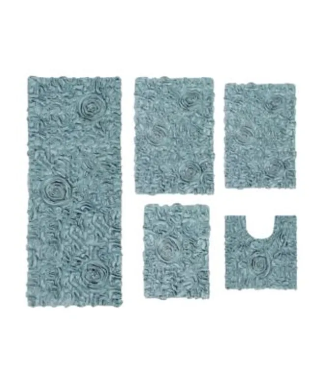 Bellflower Dimensional Rosette Bath Rugs