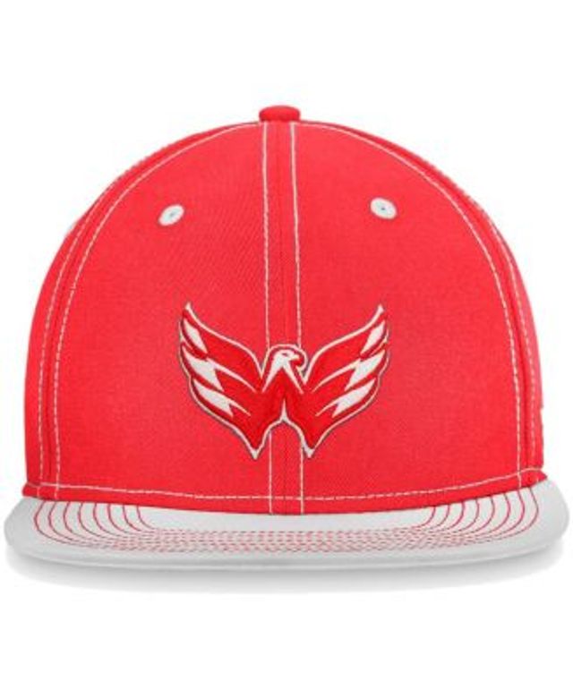 Men's Fanatics Branded Red Chicago Blackhawks Vintage Sport Resort Trucker  Snapback Hat