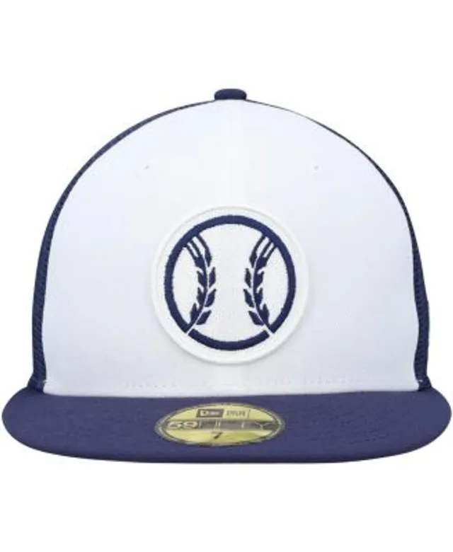 Men's Milwaukee Brewers New Era Navy 2022 Clubhouse 39THIRTY Flex Hat