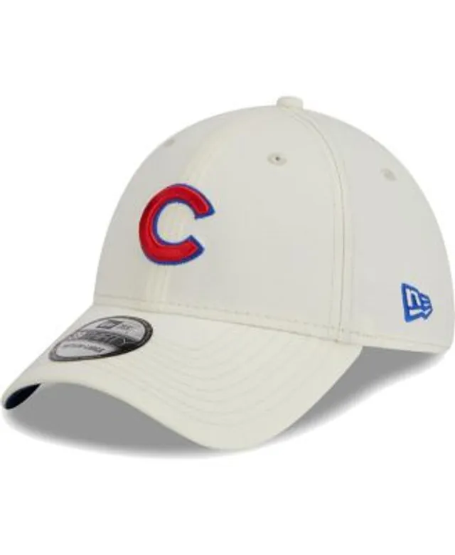 New Era Men's White Cincinnati Reds Chrome Team Classic 39THIRTY Flex Hat