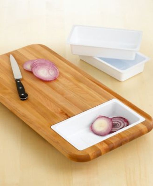 Catskill Craft Cutting Board with Tray