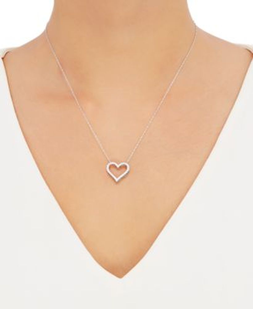 Diamond Heart Pendant in 14k White Gold (1/6 ct. tw.)