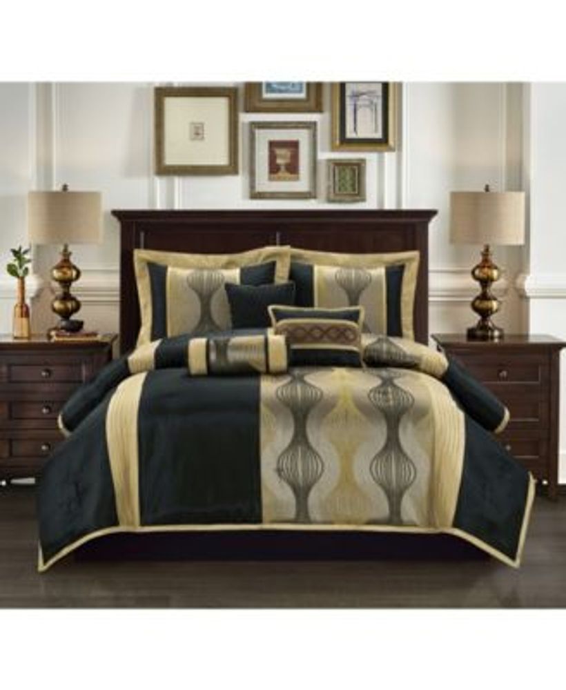 Nanshing Larsa 7-Piece King Comforter Set | Dulles Town Center