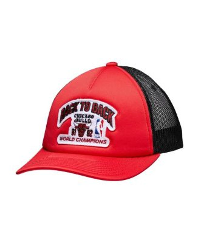 Chicago Bulls Mitchell & Ness English Dropback Snapback Hat - Red