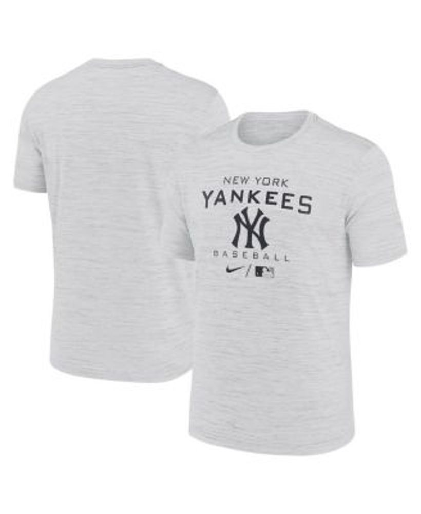 New York Yankees Nike Large Logo T-Shirt - Mens