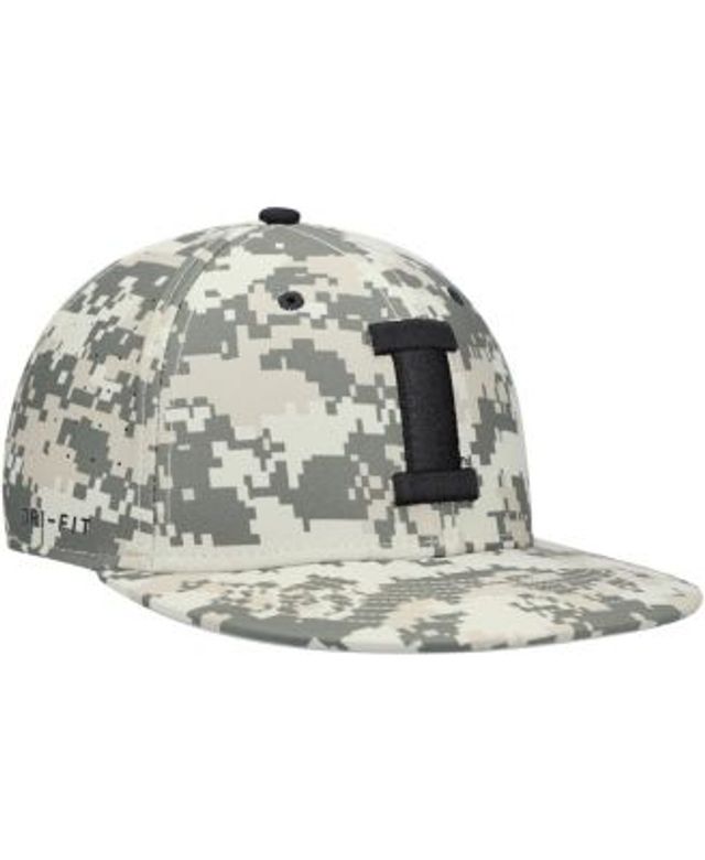 Nike / Men's Iowa Hawkeyes Camo Military Appreciation Long