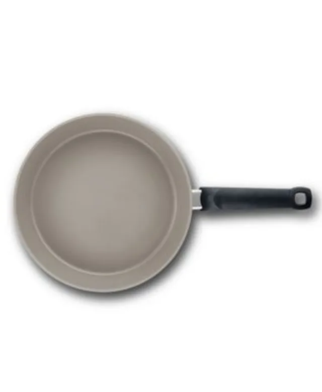 Le Creuset Hard Anodized Aluminum Nonstick 11 Crepe Pan - Macy's