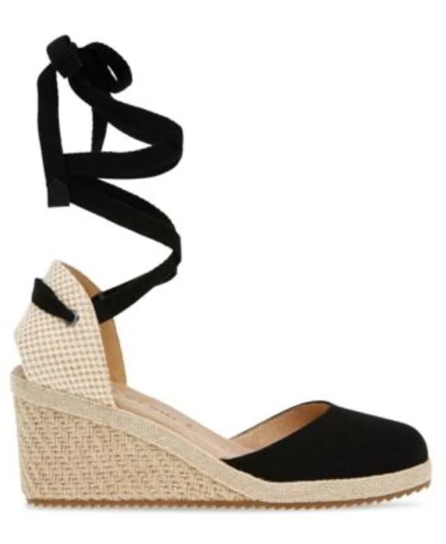 Anne Klein Women's Zia Wedge Sandal