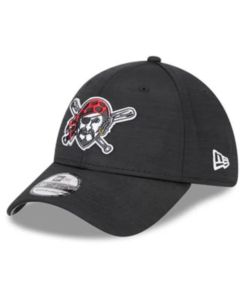 Men's New Era Gray Pittsburgh Pirates 2023 Clubhouse 59FIFTY Fitted Hat