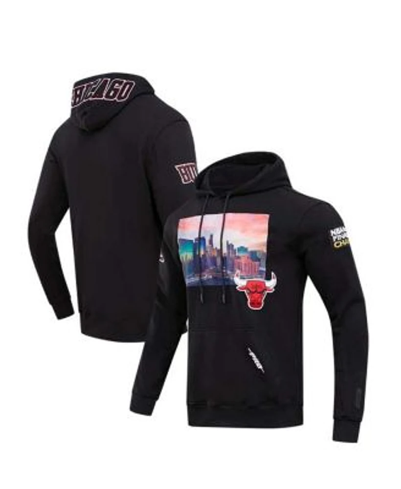 Pro Standard Women's White Chicago Bulls Washed Neon Pullover Hoodie