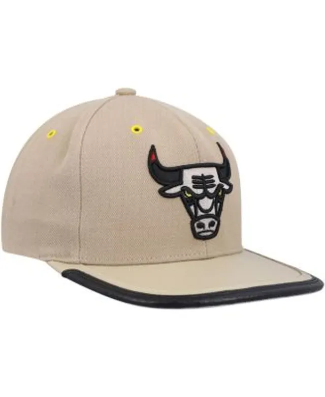 47 Chicago Bulls No Shot Two Tone Captain Snapback Hat, Brown