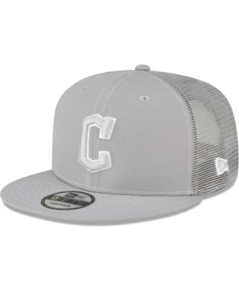 Men's New Era Cleveland Guardians Navy Road On-Field 59FIFTY Fitted Cap